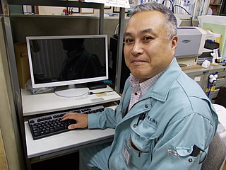 代表社員　真保明也